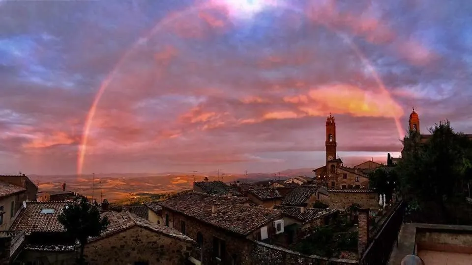 Montalcino...Il Suo Panorama...Le Sue Emozioni... Apartment Montalcino
