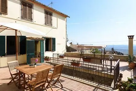 Montalcino...Il Suo Panorama...Le Sue Emozioni... Apartment 0*, Montalcino Italy